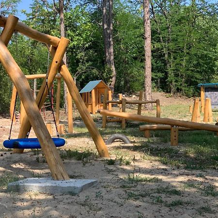 Esterra Vini Guest House Perushtitsa Екстериор снимка