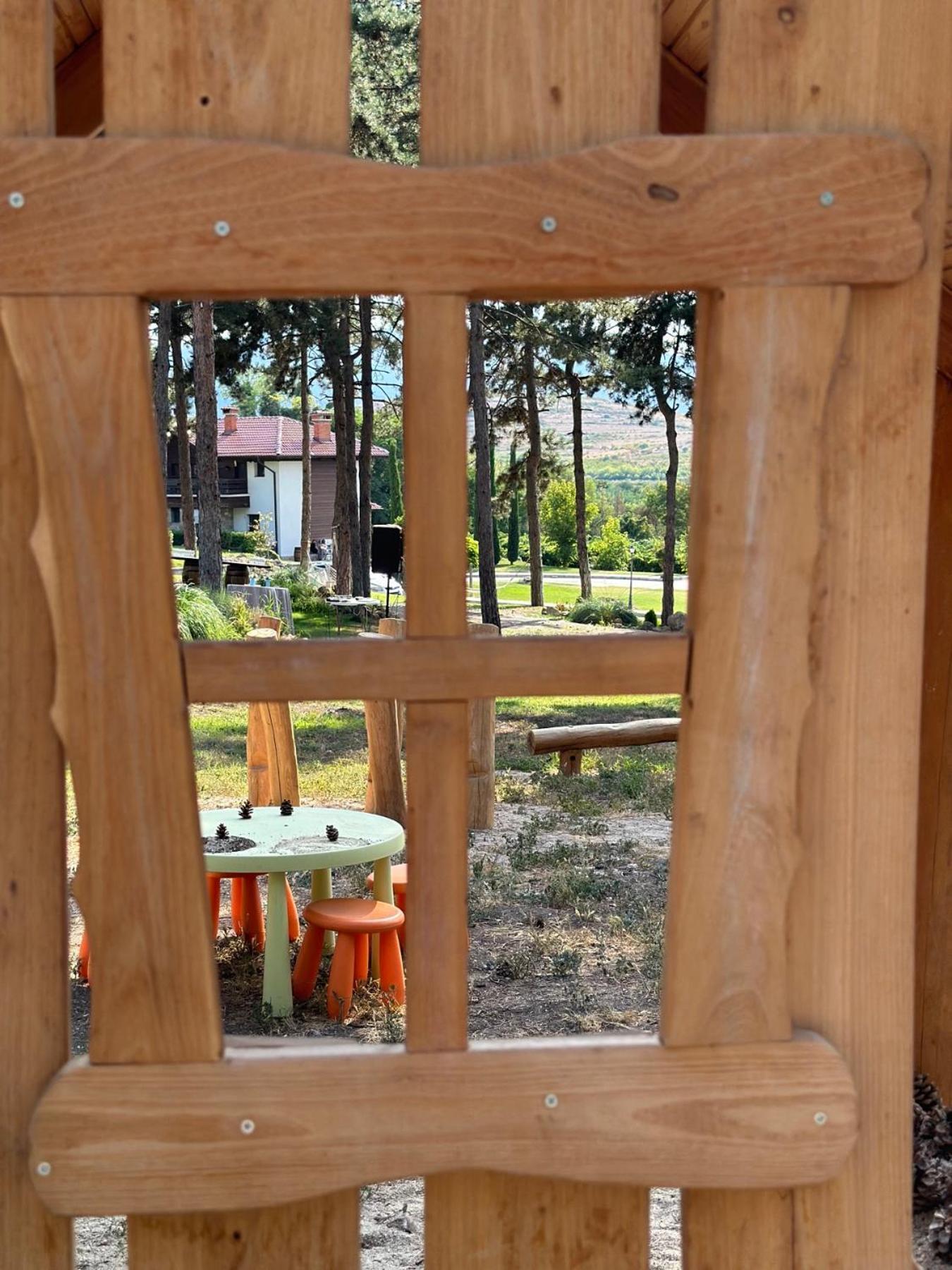 Esterra Vini Guest House Perushtitsa Екстериор снимка