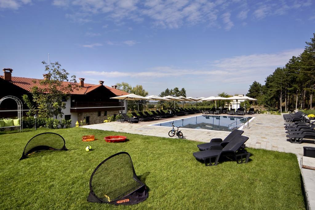 Esterra Vini Guest House Perushtitsa Екстериор снимка