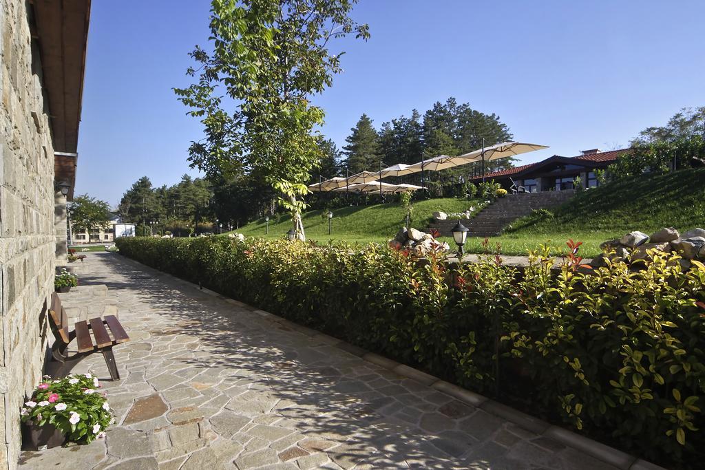 Esterra Vini Guest House Perushtitsa Екстериор снимка