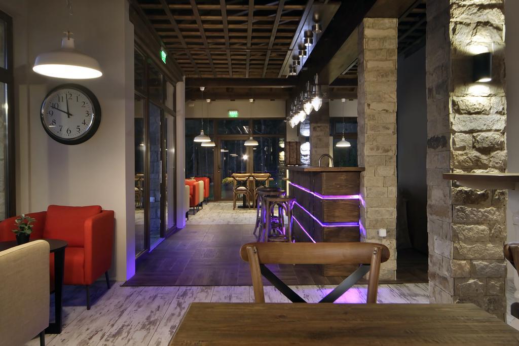 Esterra Vini Guest House Perushtitsa Екстериор снимка